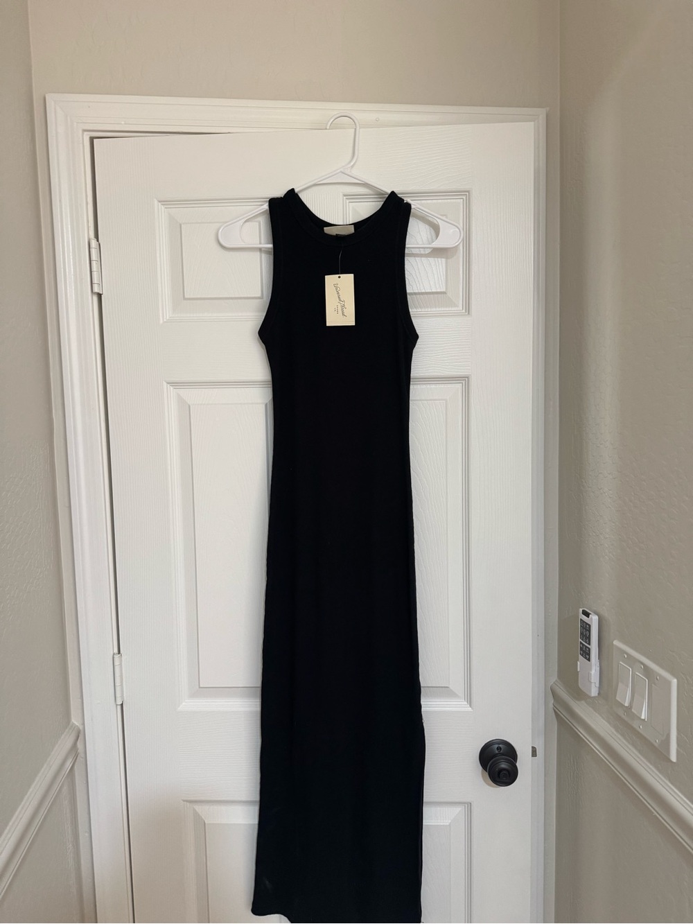Black Sleeveless Maxi Dress - Elegant Ribbed Knit